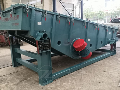 煤泥烘干直線振動篩如何保養(yǎng)呢？